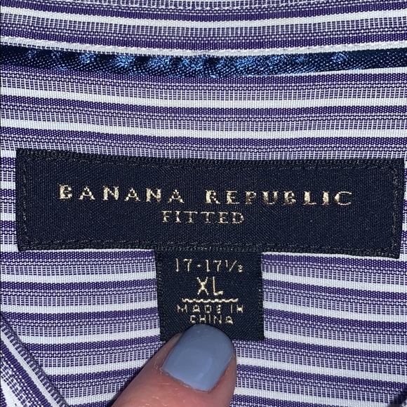 Men’s dress button down - Picture 2 of 2